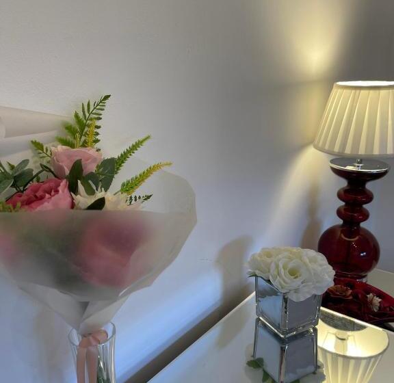 민박 The Old Rectory