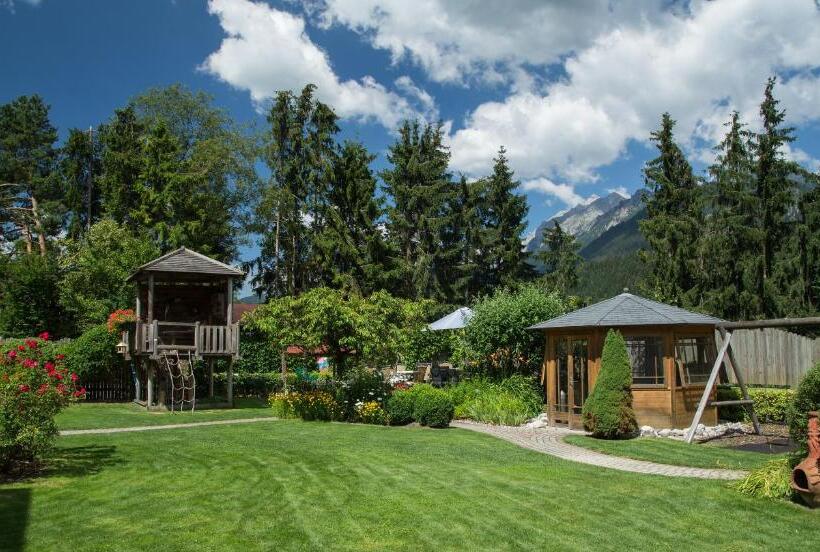 هتل Bliem S Familien