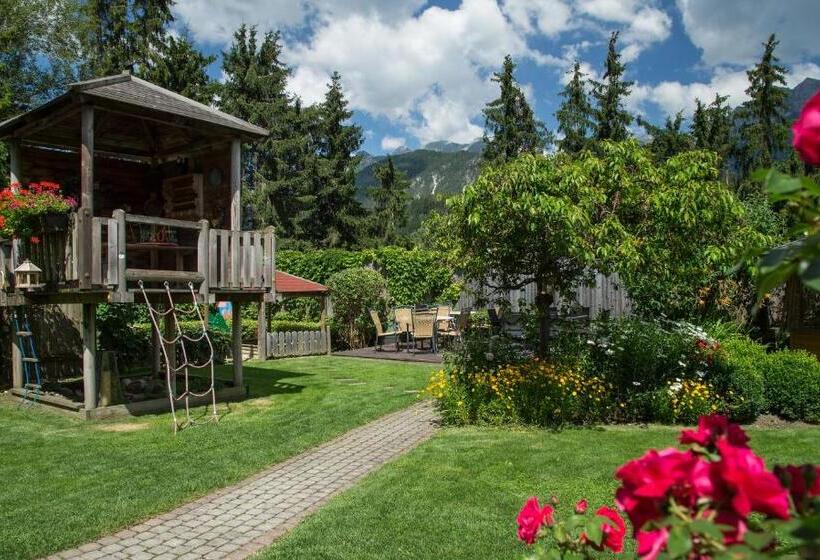 هتل Bliem S Familien