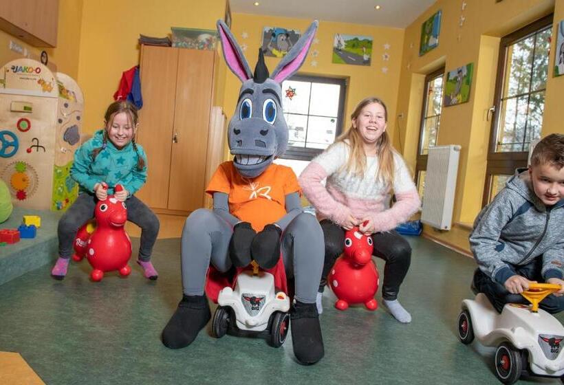 هتل Bliem S Familien