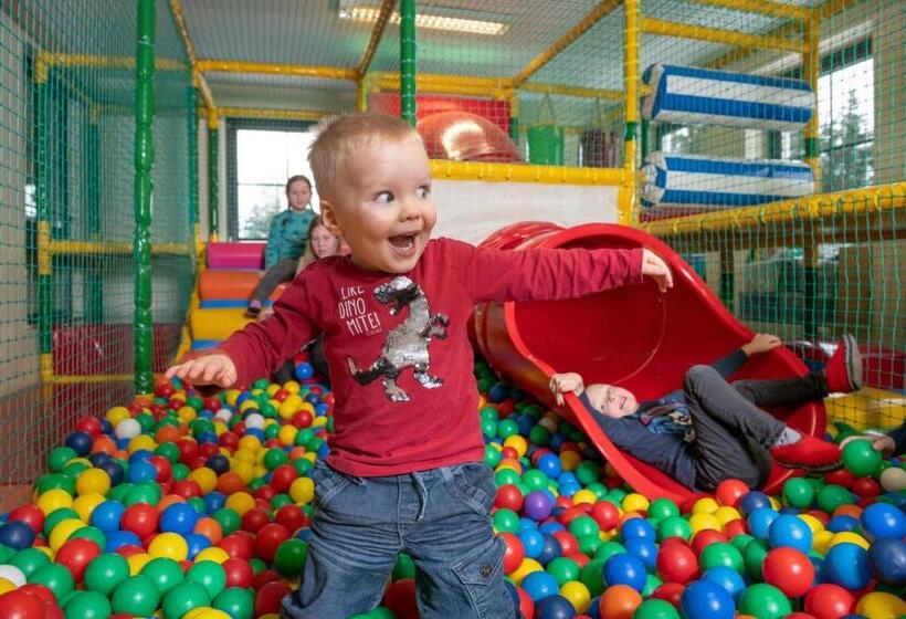 هتل Bliem S Familien