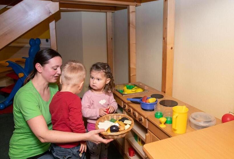 هتل Bliem S Familien