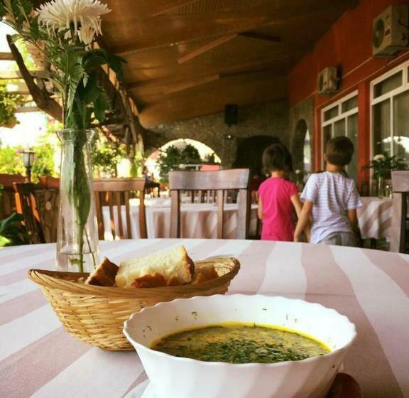 ホテル Hanul Ursilor