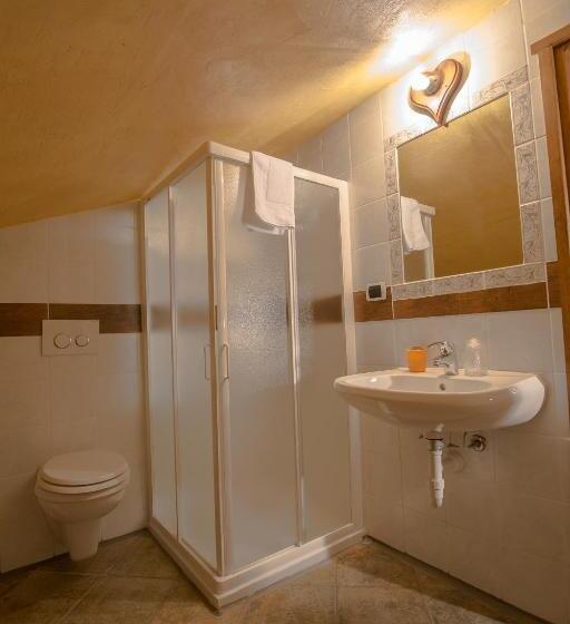 פנסיון Grand Golliat