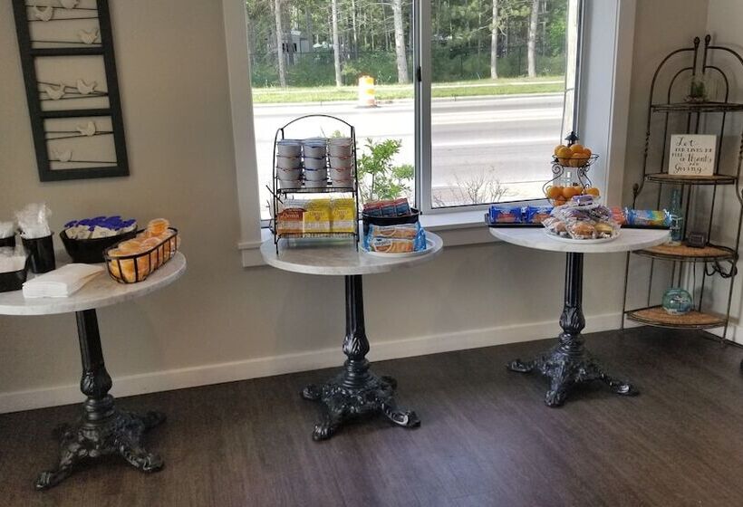 فندق صغير Brio Beach Inn