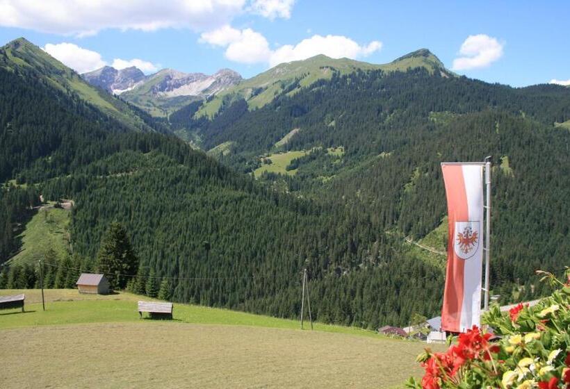 הוסטל Gasthof Bergblick
