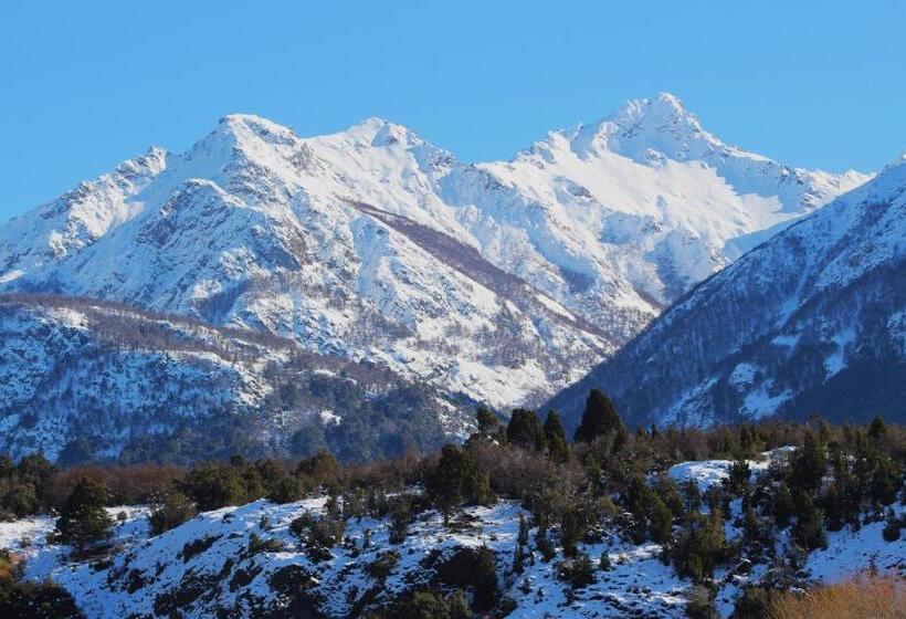 فندق صغير La Pilarica River & Mountain Lodge