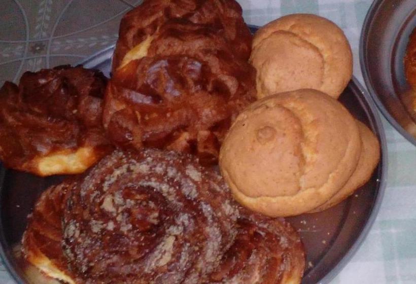 Hostel Pousada Moporã, A Antiga Pousada Do Waldir, Com Amplas Suítes No Centro De Aiuruoca