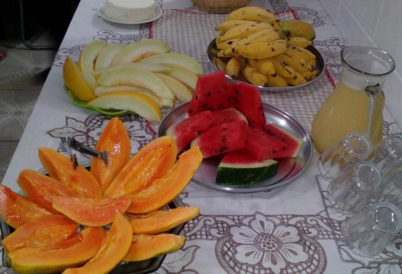 Hostel Pousada Moporã, A Antiga Pousada Do Waldir, Com Amplas Suítes No Centro De Aiuruoca