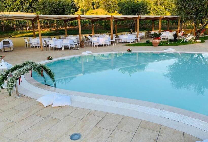 בית מלון כפרי Agriturismo Il Castagneto