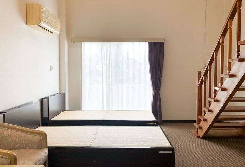 Отель & Renta Car 660 Nachi Katsuura