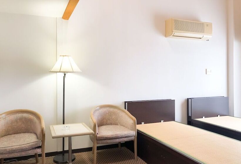 Отель & Renta Car 660 Nachi Katsuura