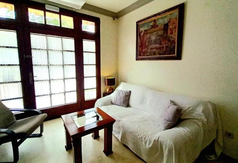 ペンション Apartments In Villa Isabel