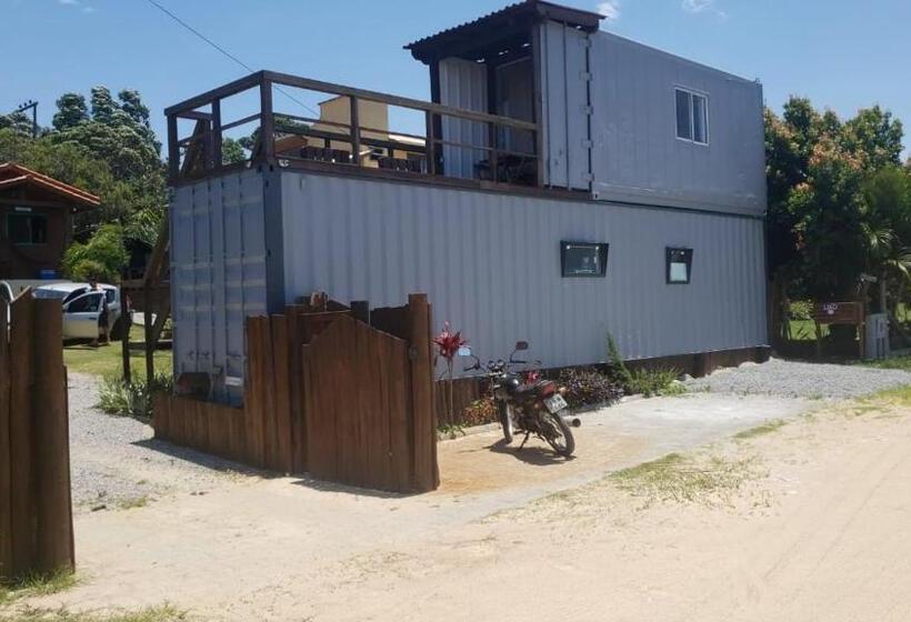 پانسیون Hindu Box Containers E Cabanas