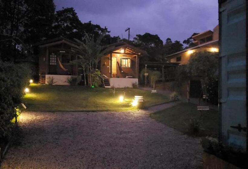 پانسیون Hindu Box Containers E Cabanas