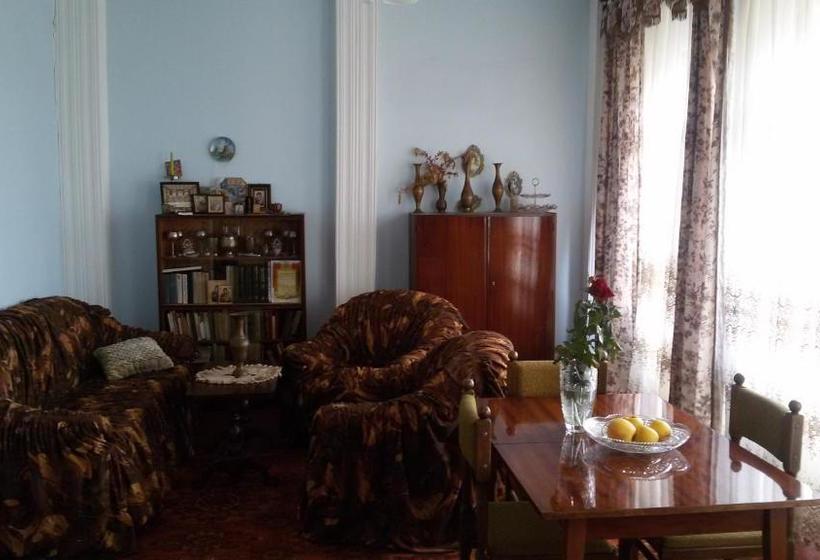 پانسیون Kety House