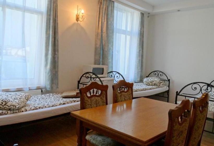 پانسیون Leokordis