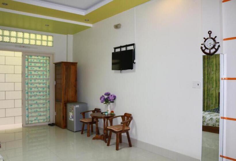 پانسیون Ngoc May Guesthouse