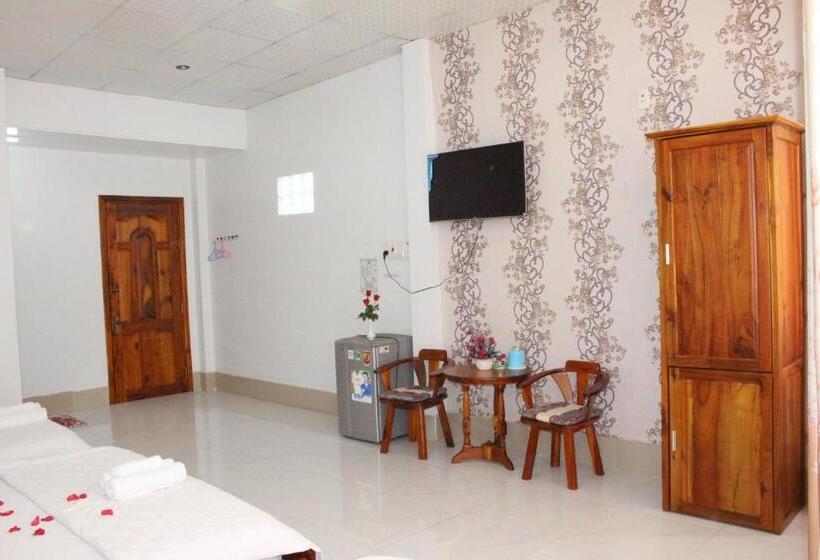 پانسیون Ngoc May Guesthouse