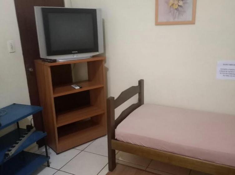 펜션 Pousada Anhanguera