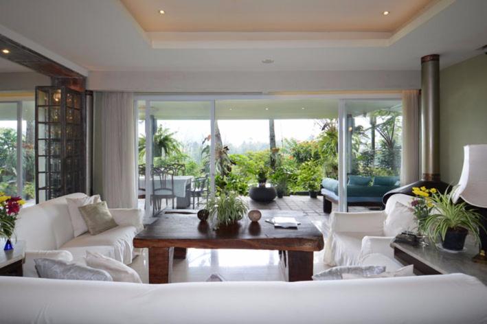 펜션 Ruth's Bed & Breakfast