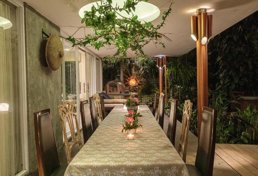 펜션 Ruth's Bed & Breakfast