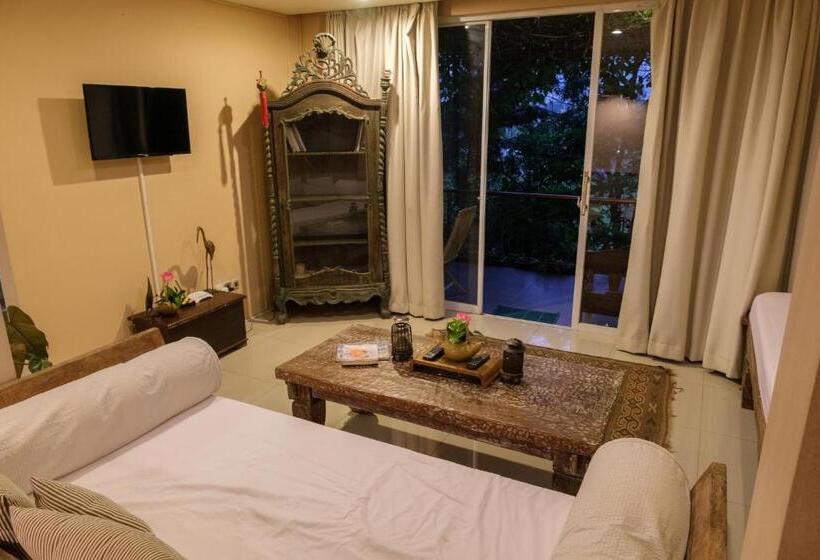 펜션 Ruth's Bed & Breakfast