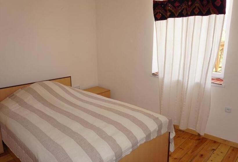 بنسيون Wings Of Tatev Private Villa