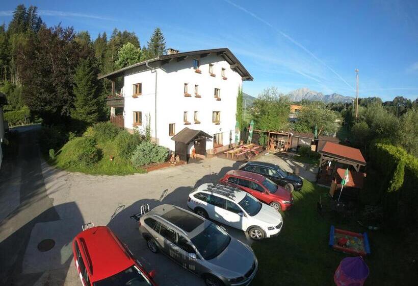Pension Tyrol