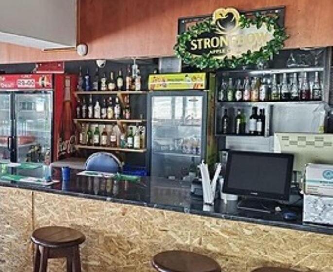 הוסטל Umkomaas Lodge