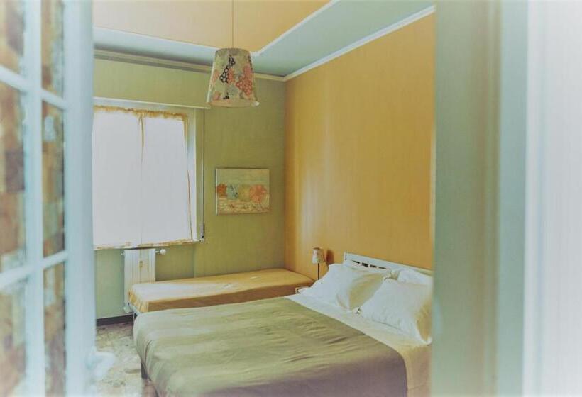 住宿加早餐  Affittacamere Simotta