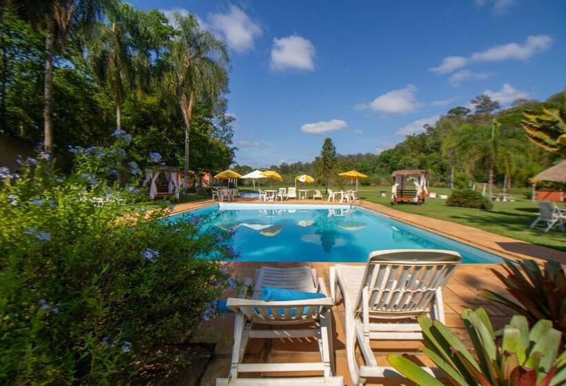 Отель Estância Canaã Atibaia