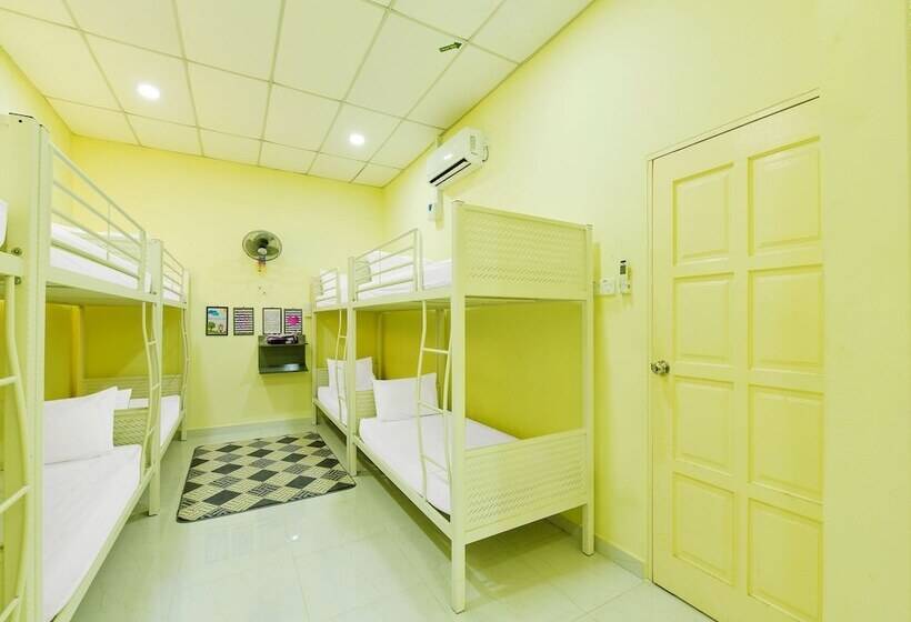 فندق Spot On 90163 Kpfb Roomstay 2   Hostel