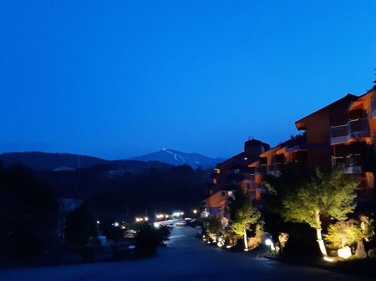 Hyundai Elliot Hotel And Resort