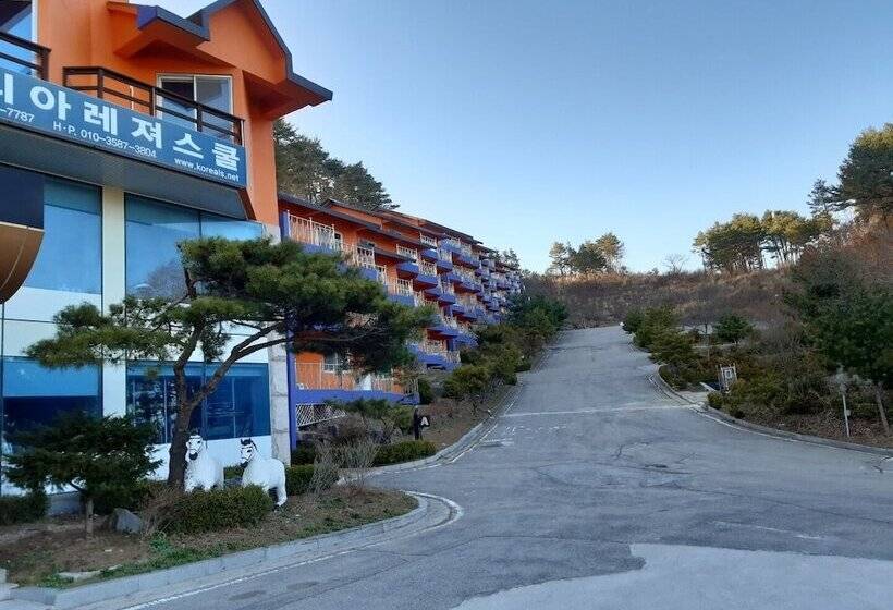 Hyundai Elliot Hotel And Resort