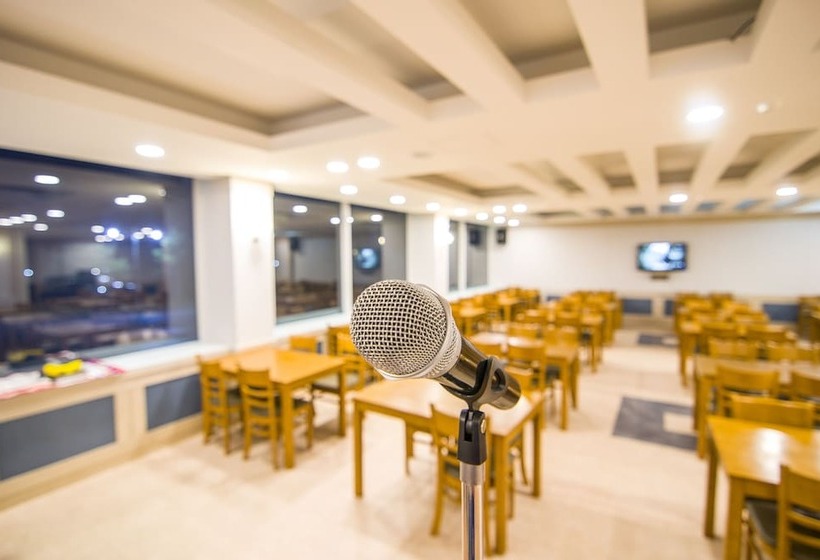 Hyundai Elliot Hotel And Resort