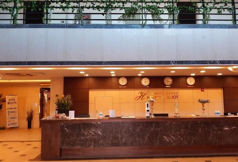 Hyundai Elliot Hotel And Resort