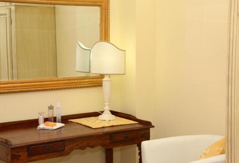 ペンション Casa Cardinali