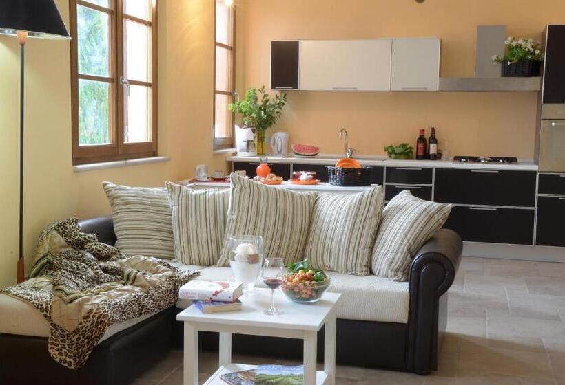 ペンション Casa Cardinali