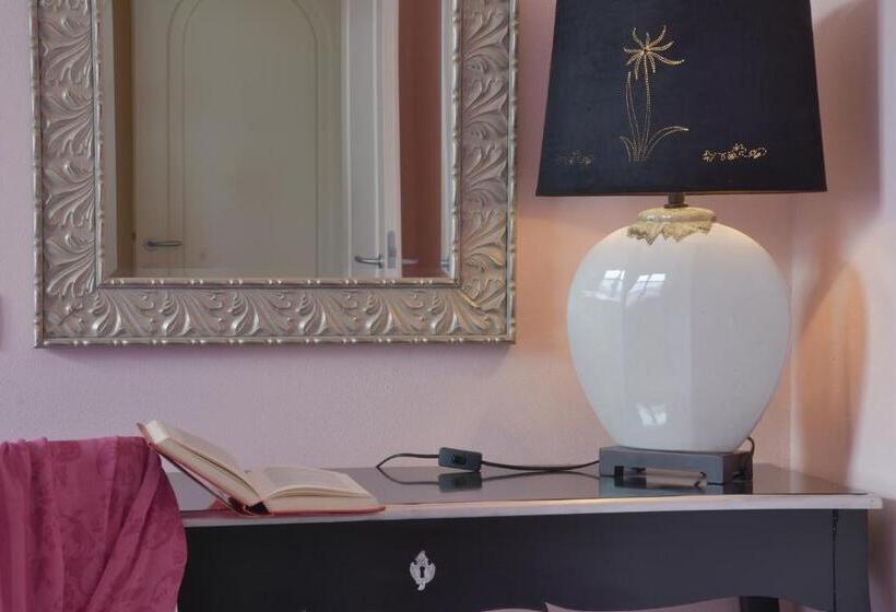 ペンション Casa Cardinali