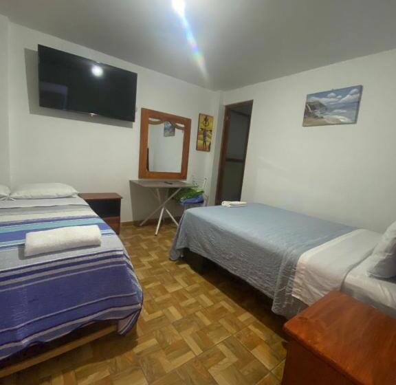 بنسيون El Capricho Paracas