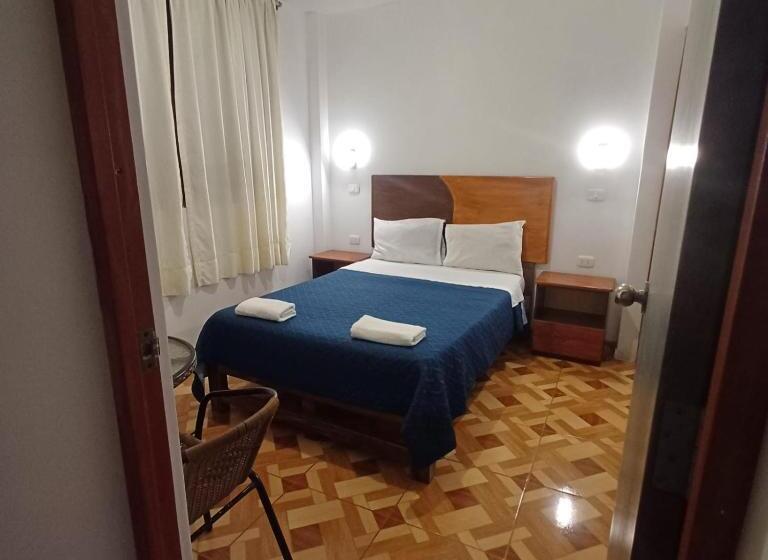 بنسيون El Capricho Paracas