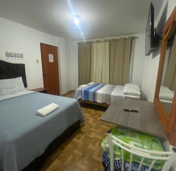 بنسيون El Capricho Paracas