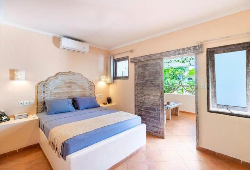 ペンション Indahwatu