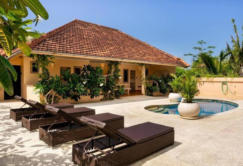 ペンション Indahwatu