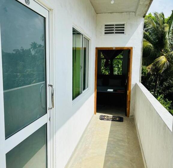 膳宿费 Mallika Resort