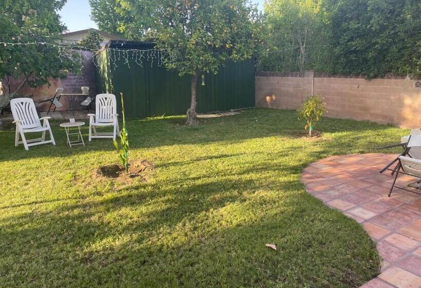 ペンション The Village