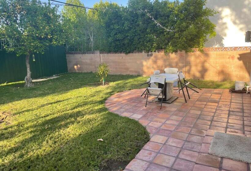 ペンション The Village