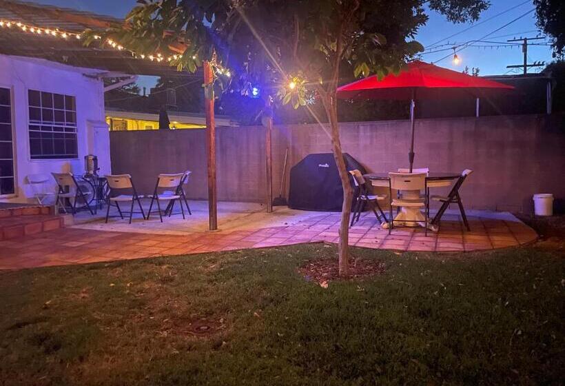 ペンション The Village