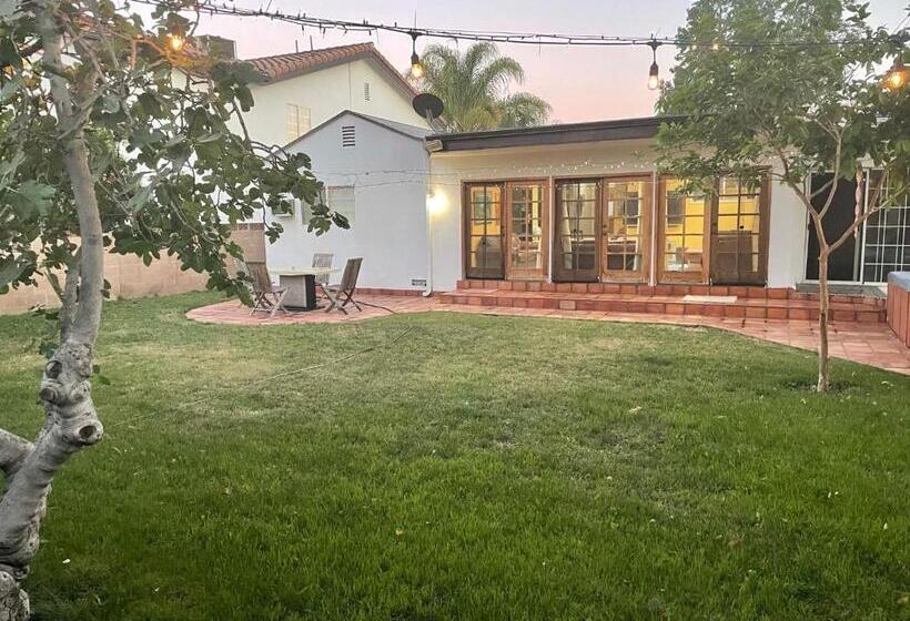 ペンション The Village